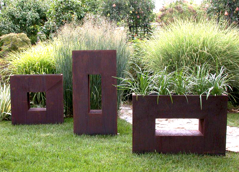 1476210607.descriptive_copy_V1_110920_Page_3_Image_0003