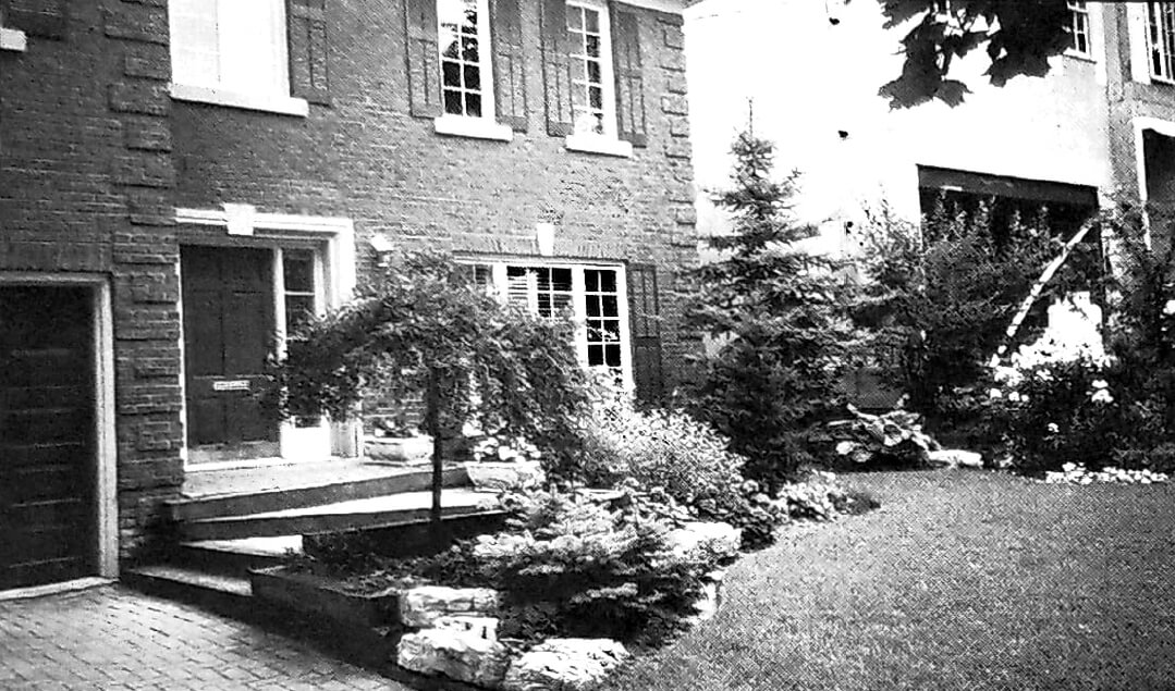 picture of a residential landscape