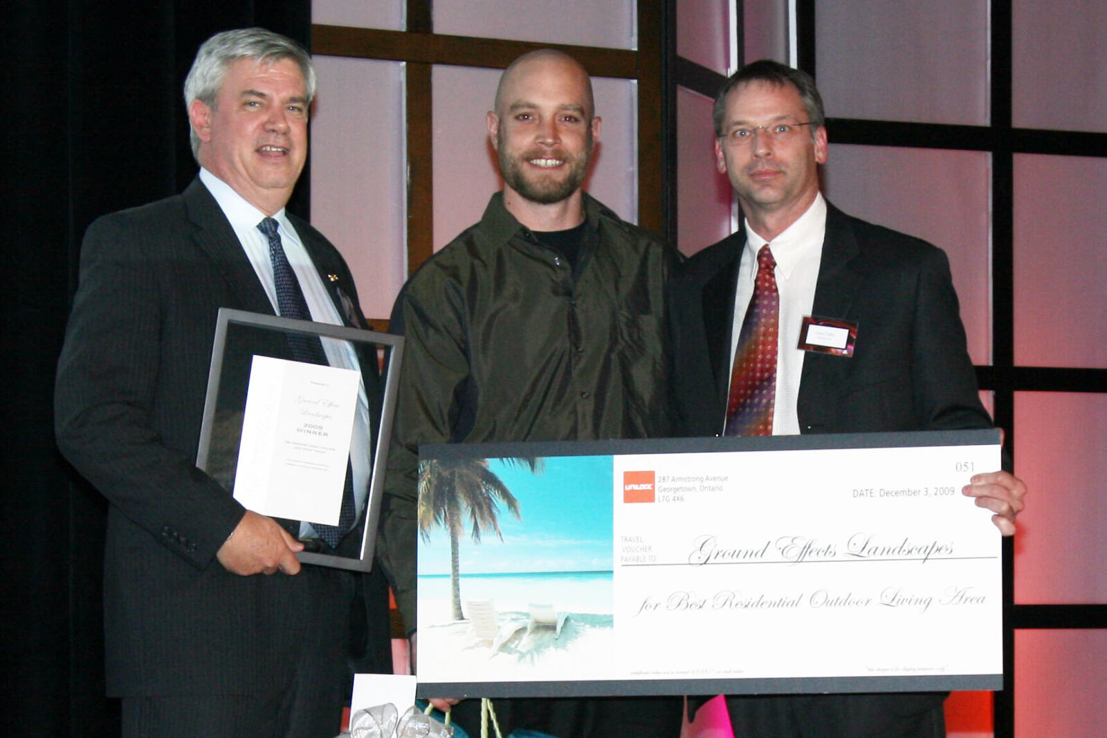 1592275470.unilock_award_ground_effects-web