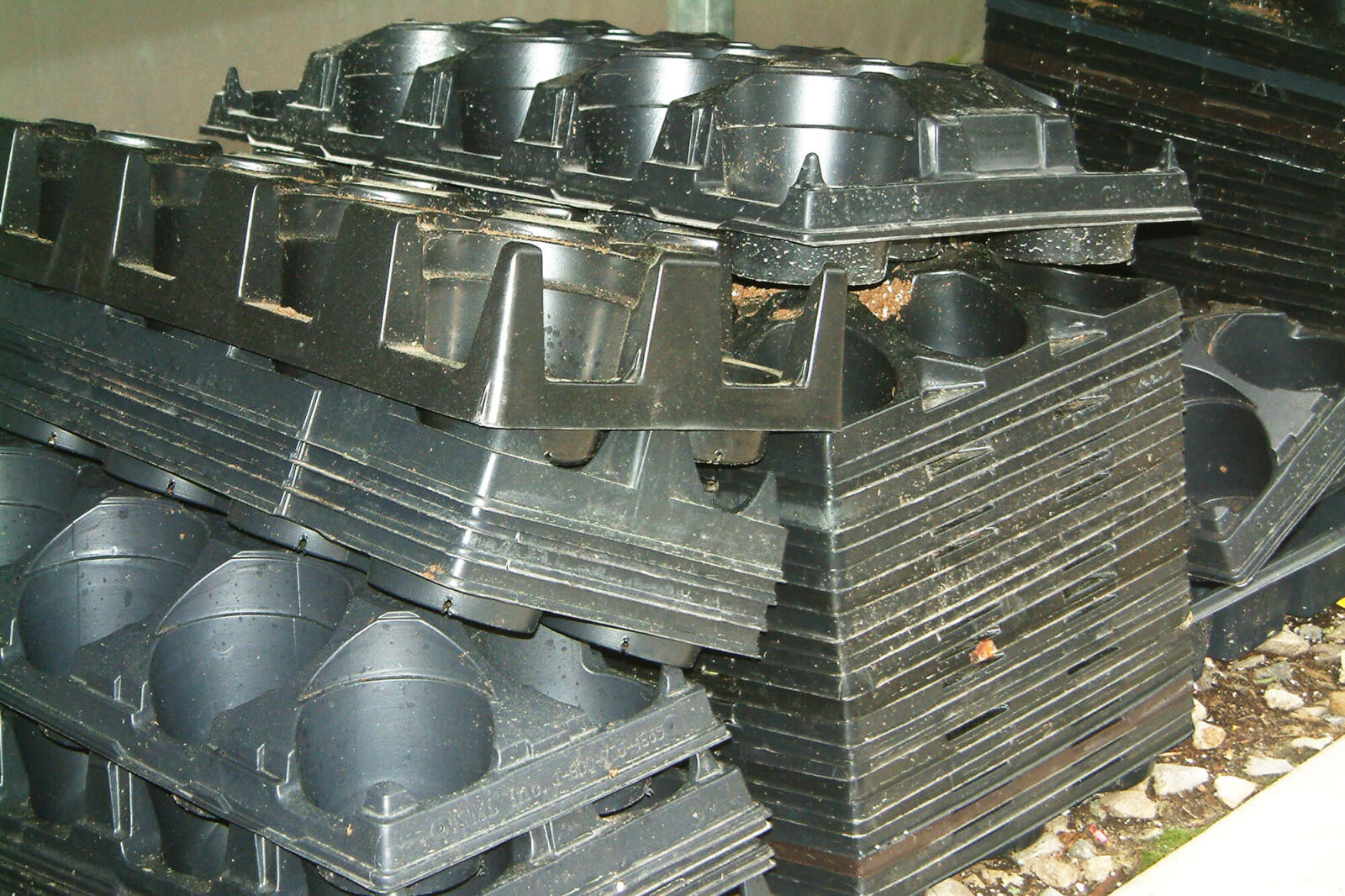 1592876714.plastic_trays_recycle-web